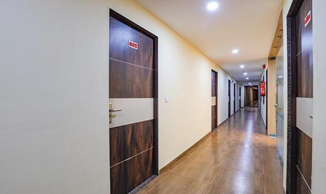 Fabhotel The Heaven 3*